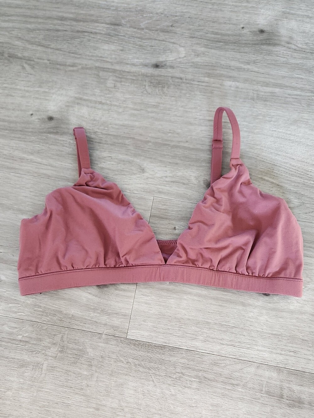 Skims Fits Everybody Triangle Bralette Limited Edition Beet - Picture 11 of 11